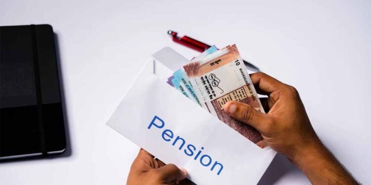 पेंशनरों के लिए बड़ी खुशखबरी: अब घर बैठे बनेगा ‘डिजिटल जीवन प्रमाण पत्र’, खर्च सिर्फ नाम मात्र का