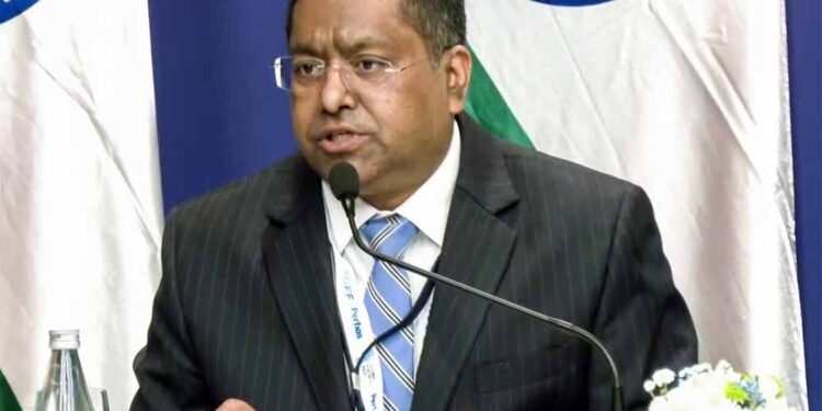 पाकिस्तान की परमाणु चालबाज़ी का पुराना इतिहास, ट्रंप के बयान पर भारत की सख़्त नज़र