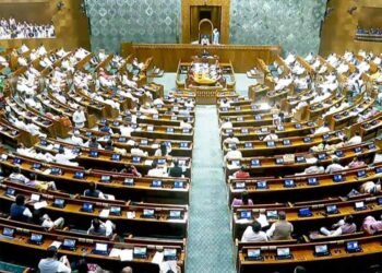 गांधी परिवार पर FIR, बंगाल में SIR… शीतकालीन सत्र में गरमाएगा सियासी माहौल