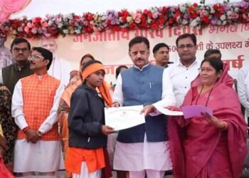 महापुरूषों के स्मरण से मन में देश प्रेम की भावना जागृत होती है : उप मुख्यमंत्री शुक्ल