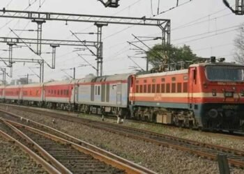 दुर्ग से दोबारा चल सकती हैं बंद ट्रेनें, रेलवे बड़ा फैसला लेने की तैयारी में