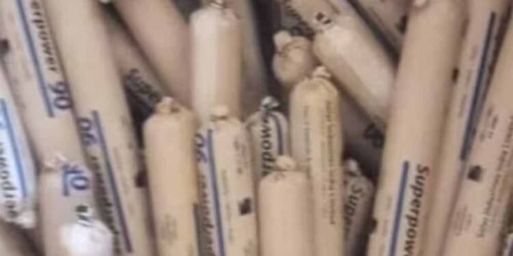 स्कूल के पास मौत का जखीरा! उत्तराखंड में मिली भारी मात्रा में विस्फोटक सामग्री