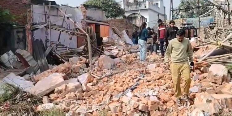 करण साव के अवैध कब्जे पर निगम का बुलडोजर एक्शन, भारी पुलिस फोर्स तैनात