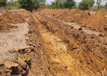 नगरी अंचल में हरित क्रांति की नींवः फुटहामुड़ा नहर से 22 गांवों को मिलेगी स्थायी सिंचाई