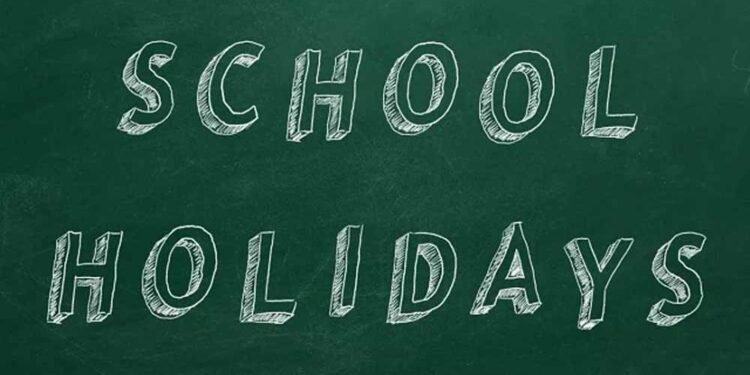 दिसंबर में कब बंद रहेंगे स्कूल? छुट्टियों की पूरी लिस्ट जारी