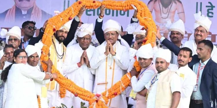 गुरु घासीदास बाबा ने समाज को समानता, सद्भाव और मानवता का दिया संदेश: मुख्यमंत्री विष्णु देव साय