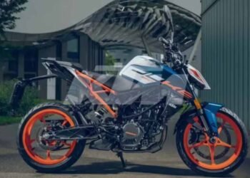 Yamaha MT-15 को सीधी टक्कर देने उतरी KTM 160 Duke, जानिए कितनी है कीमत