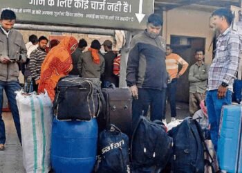 रेलवे ने तय की नई नियमावली: अब सिर्फ वजन नहीं, सूटकेस का साइज भी होगा चेक
