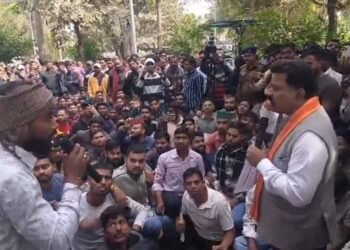 पुलिस आरक्षक भर्ती पर गृह मंत्री विजय शर्मा की अभ्यर्थियों से सीधी बातचीत, गलती मिलने पर कार्रवाई का आश्वासन