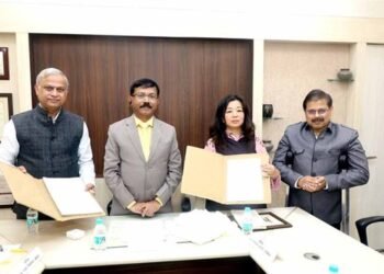 म.प्र. राज्य निर्वाचन आयोग सिक्किम राज्य निर्वाचन आयोग को देगा 400 ईव्हीएम