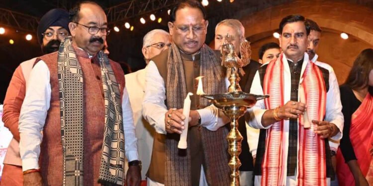 रायपुर : युवा ही प्रदेश और देश का भविष्य हैं: मुख्यमंत्री  विष्णुदेव साय