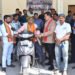 रायपुर : दिव्यांग नेमी सिंह को उपमुख्यमंत्री  शर्मा ने प्रदान की पेट्रोल चलित स्कूटी