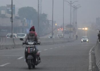 एमपी में ठंड का कहर, पारा गिरकर 4 डिग्री तक पहुंचा, 10-12 दिसंबर तक इन जिलों में शीतलहर का अलर्ट