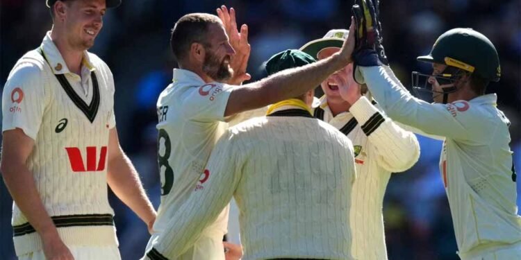 एशेज में ऐतिहासिक दिन: 116 साल बाद एक दिन में गिरे 20 विकेट, क्रिकेट जगत हैरान