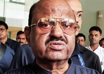 मेस्सी कार्यक्रम पर हंगामा: आयोजकों पर हत्या की कोशिश का केस दर्ज करने की मांग, राज्यपाल आनंदबोस भड़के