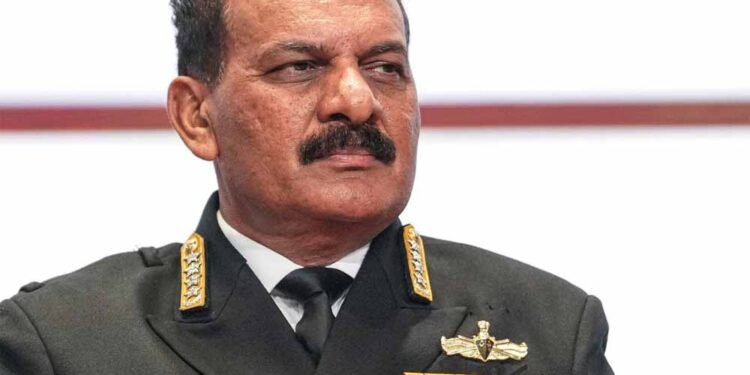 ऑपरेशन सिंदूर: भारतीय नौसेना की चाल में कैसे उलझ गई पाक नेवी, बड़ा खुलासा