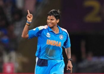 इतिहास के मुहाने पर दीप्ति शर्मा, महिला क्रिकेट में रच सकती हैं अभूतपूर्व कीर्तिमान