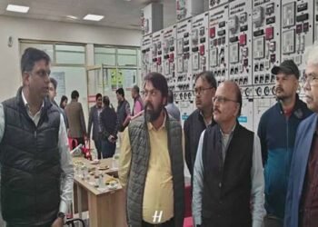 विद्युत नियामक आयोग ने किया 132 केवी जीआईएस सबस्टेशन फूलबाग ग्वालियर का निरीक्षण