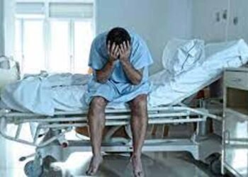 अमेरिका में इलाज नहीं, भारत में मिला जीवनदान: 10 साल बाद लौटे NRI ने खोली यूएस हेल्थकेयर सिस्टम की पोल