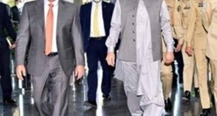 ISI के पूर्व चीफ फैज हमीद को सजा: पाकिस्तान में बढ़ती हलचल और गहराते सियासी संकेत