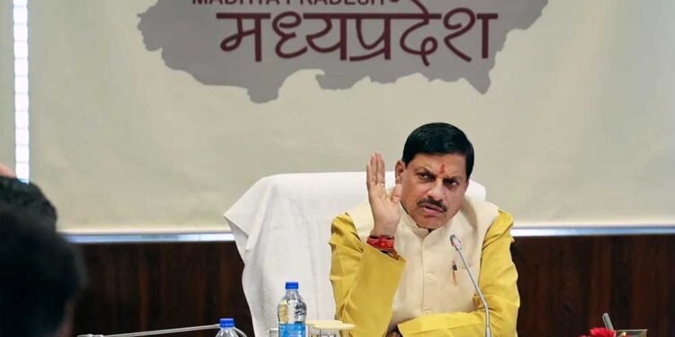 कुपोषण फ्री मध्यप्रदेश के लिए फुल-प्रूफ प्लान बनाएं, लाड़ली लक्ष्मी बेटियों का ड्रॉप आउट रोकें—CM मोहन के सख्त निर्देश
