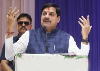 नई मशीन से रोकेंगे राशन की दुकानों पर अनाज चोरी, सिंहस्थ में अखाड़ों को मिलेगा अस्थायी राशन कार्ड