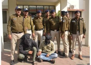 खंडवा पुलिस ने नकली पुलिस बनकर लूट करने वाले अंतरराज्यीय गिरोह का किया पर्दाफाश