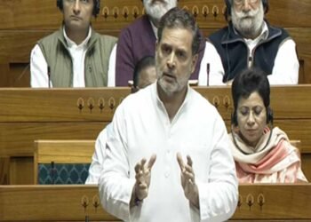 लोकसभा में राहुल गांधी का वार, बोले—‘RSS का लक्ष्य सभी संस्थानों पर कब्जा’