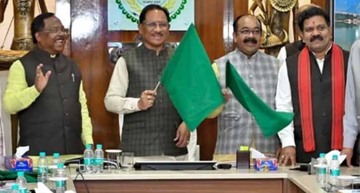 मुख्यमंत्री ग्रामीण बस योजना का दूसरा चरण शुरू, 180 नए गांव जुड़े बस सुविधा से