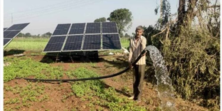 प्रदेश के 52 हजार किसानों के खेत अब लहलहाएंगे सोलर पंप से