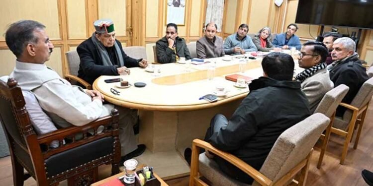 सीनियर रेजिडेंसी को मिलेगी नई दिशा: मुख्यमंत्री ने इंडक्शन ट्रेनिंग शुरू करने के दिए निर्देश