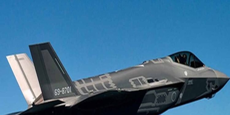 टोक्यो-बीजिंग टकराव तेज़: चीनी-रूसी बॉम्बर गश्त पर, जापान बोला—‘अमेरिका हमारे साथ खड़ा है’