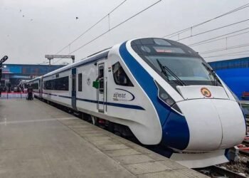 वंदे भारत में अब स्थानीय स्वाद का तड़का, क्षेत्रीय व्यंजन परोसने की योजना