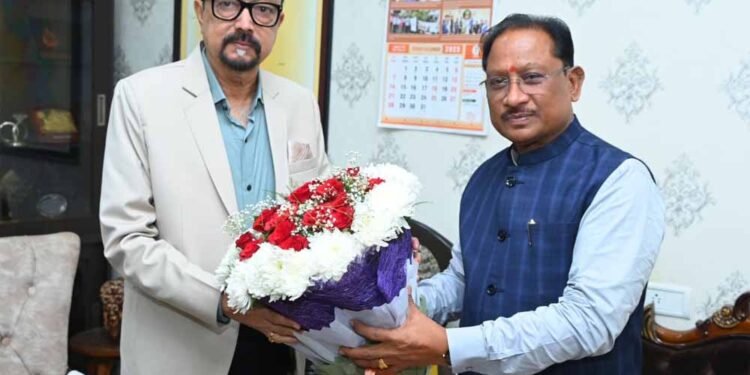 राज्यपाल डेका को मुख्यमंत्री  साय ने दी नए वर्ष की शुभकामनाएं