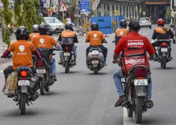 ‘सरकार ही कर सकती है हमारा भला’, 10 मिनट की बाध्यता खत्म होने पर डिलीवरी बॉयज खुश, सरकार से एक और अपील