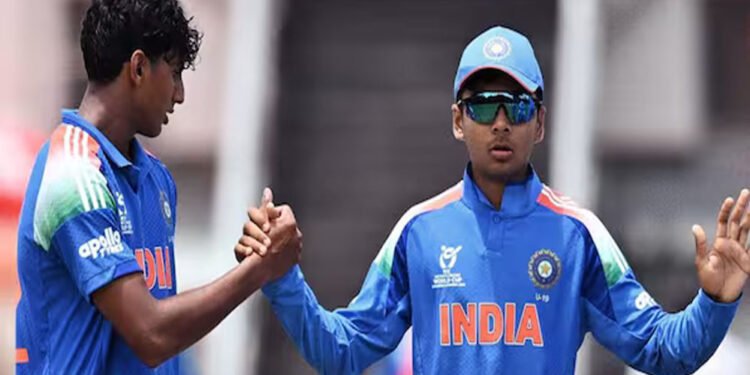 भारतीय टीम ने वर्ल्ड कप में की जीत की शुरुआत, यूएसए को 6 विकेट से हराया, हेनिल पटेल बने जीत के हीरो