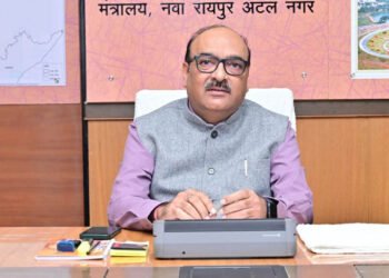 रायपुर : छत्तीसगढ़ राज्य सड़क सुरक्षा परिदृश्य की समीक्षा बैठक संपन्न