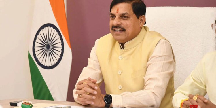 मध्य प्रदेश में अधिकारियों के प्रमोशन की बाढ़, मोहन यादव सरकार ने दिया न्यू ईयर गिफ्ट