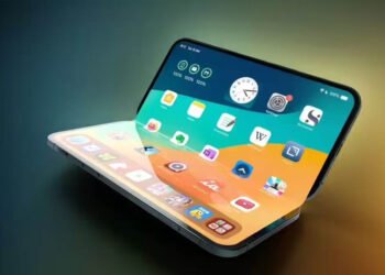 Apple का पहला फोल्डेबल फोन इस साल होगा लॉन्च, iPhone Fold में मिलेंगे ये खास फीचर्स!