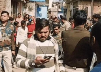 दमोह में 18 माह की बच्ची का शव फांसी के फंदे पर, माता-पिता के साथ मिला, इलाके में सनसनी