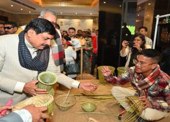 म.प्र. सरकार ने वस्त्र उद्योग को रोजगारपरक औद्योगिक विकास में दी सर्वोच्च प्राथमिकता : मुख्यमंत्री डॉ. यादव