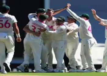 पाँचवे एशेज टेस्ट में ऑस्ट्रेलिया ने 5 विकेट से हराया, सीरीज 4-1 से जीती