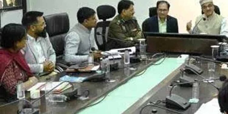 जनहितैषी योजनाओं को धरातल पर उतारें, राष्ट्रीय प्रशासन अकादमी के संचालक का जिला अधिकारियों से संवाद