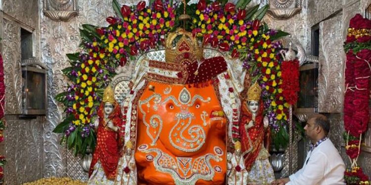 7 करोड़ के स्वर्ण आभूषणों से सजेंगे खजराना गणेश, तिल चतुर्थी मेले में जुटेगा जनसैलाब