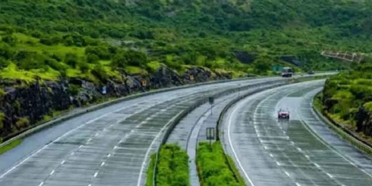 11 घंटे का सफर अब सिर्फ 6 घंटे में, तीन राज्यों को जोड़ेगा यह नया एक्सप्रेस-वे