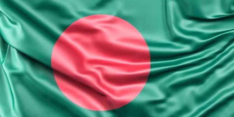 पोस्टल बैलेट विवाद पर बांग्लादेश में बवाल, जेसीडी ने चुनाव आयोग कार्यालय का किया घेराव