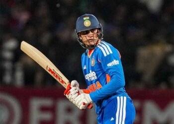 शुभमन गिल को बाहर देखकर चौंके रिकी पोंटिंग, फिर जमकर की भारतीय क्रिकेट की तारीफ