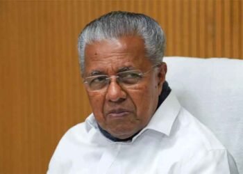 केरल में राज्यपाल ने छोड़ा अधूरा भाषण, CM ने खुद पढ़ा केंद्र आलोचना वाला हिस्सा