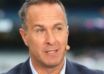 बैजबॉल छोड़ो, बेसिक्स पर लौटो वरना पड़ेगा भारी – पूर्व कप्तान माइकल वॉन की इंग्लैंड टीम को चेतावनी