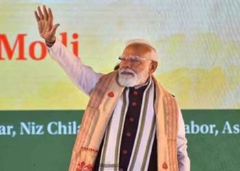 BMC नतीजों पर पीएम मोदी का तंज: जीत मुंबई में, जश्न काजीरंगा में क्यों?